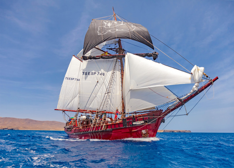 the-ship-fisheye-lens-the-ship-at-sea-atyla-ship-foundation-237